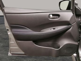 Nissan Leaf 39kWh Acenta (150 ps) - LANE DEPARTURE  - BLUETOOTH - CLIMATE CO