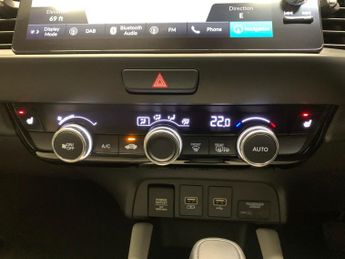 Honda Jazz 1.5 h i-MMD EX eCVT (109 ps) - HEATED SEATS - HEATED STEERING