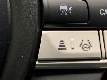 Honda Jazz 1.5 h i-MMD EX eCVT (109 ps) - HEATED SEATS - HEATED STEERING