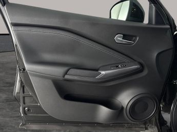 Nissan Juke 1.0 DIG-T N-Connecta DCT (114 ps) - INTELLIGENT LANE INTERVENTIO