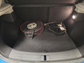 MG MG ZS 72.6kWh SE Long Range (156 ps) - LANE DEPARTURE  - BLUETOOTH