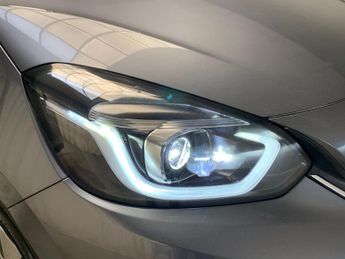 Honda Jazz 1.5 h i-MMD EX eCVT (109 ps) - HEATED SEATS - HEATED STEERING