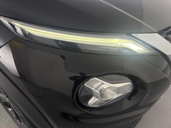 Nissan Juke 1.0 DIG-T N-Connecta DCT (114 ps) - INTELLIGENT LANE INTERVENTIO