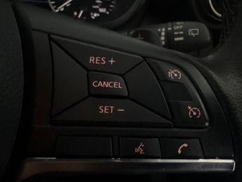 Nissan Juke 1.0 DIG-T N-Connecta DCT (114 ps) - INTELLIGENT LANE INTERVENTIO