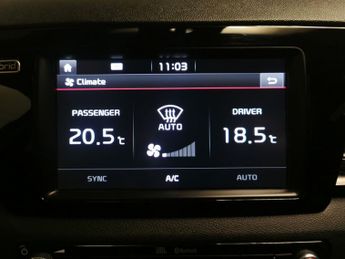 Kia Niro 1.6h GDi GPF 4 DCT ( 16in Alloy) (139 bhp) - NAV - HEATED LEATHE