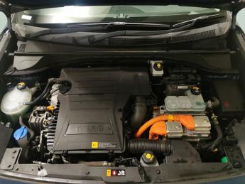 Kia Niro 1.6h GDi GPF 4 DCT ( 16in Alloy) (139 bhp) - NAV - HEATED LEATHE