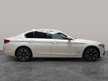 BMW 5 Series 2.0 520d SE (190 ps) - BMW LIVE COCKPIT PROFESSIONAL - PERFORMAN
