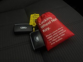 Land Rover Range Rover Evoque 2.0 D165 MHEV 4WD (163 ps) - WIFI - BLUETOOTH - PARK SENSORS