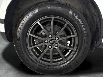 Land Rover Range Rover Evoque 2.0 D165 MHEV 4WD (163 ps) - WIFI - BLUETOOTH - PARK SENSORS