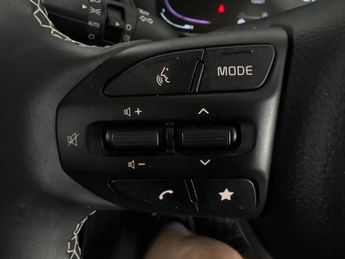 Kia Picanto 1.0 2 AMT (62 bhp) - 14IN ALLOYS - DIGITAL DASH - CLIMATE CONTRO