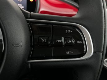 Fiat 500e 42kWh RED (118 ps) - CRUISE - SPEED LIMIT RECOG - DRIVING MODES