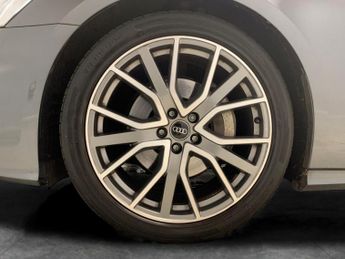 Audi A6 Avant 2.0 TFSI 45 Black Edition S Tronic quattro (265 ps) - LANE DEPAR