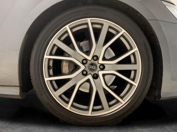 Audi A6 Avant 2.0 TFSI 45 Black Edition S Tronic quattro (265 ps) - LANE DEPAR