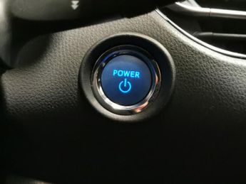 Toyota C-HR 1.8 VVT-h Icon CVT (122 ps) - BLUETOOTH - 17IN ALLOYS - AIR CON