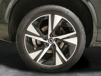 Volvo XC90 2.0h T8 Twin Engine 11.6kWh R-Design Plug-in 4WD (390 ps) - SENS