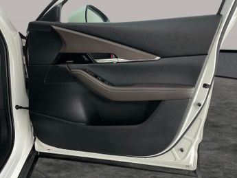 Mazda CX-30 2.5 e-SKYACTIV G MHEV Takumi (140 ps) - KEYLESS ENTRY - REVERSE 