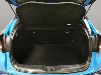 Toyota C-HR 1.8 VVT-h Icon CVT (122 ps) - BLUETOOTH - 17IN ALLOYS - AIR CON