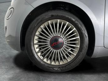 Fiat 500e 42kWh RED (118 ps) - CRUISE - SPEED LIMIT RECOG - DRIVING MODES