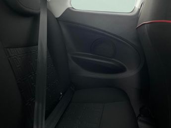 Fiat 500e 42kWh RED (118 ps) - CRUISE - SPEED LIMIT RECOG - DRIVING MODES