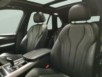 BMW X5 3.0 40d M Sport xDrive (313 ps) - 20IN ALLOYS - HUD - THIRD-ROW 