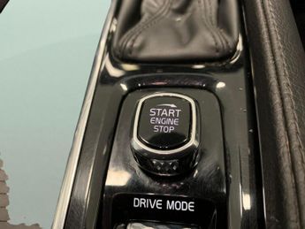 Volvo S90 2.0 D4 Momentum Plus (190 ps) - LEATHER-FACED - CHARCOAL - ADAPT