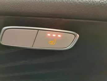 Mercedes-Benz GLC 2.1 GLC220d AMG Line G-Tronic+ 4MATIC (170 ps) - NAV - MIRROR PA