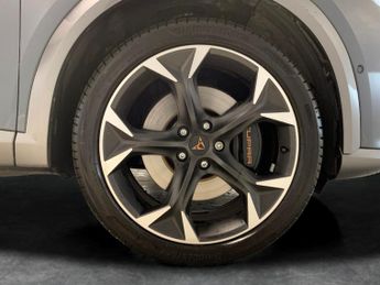 Cupra Formentor 1.4 eHybrid 12.8kWh VZ2 Plug-in DSG (245 ps) - LED - REVERSE CAM