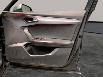 Cupra Formentor 1.4 eHybrid 12.8kWh VZ2 Plug-in DSG (245 ps) - LED - REVERSE CAM