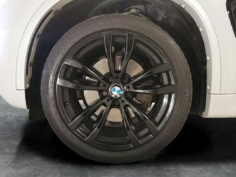 BMW X5 3.0 40d M Sport xDrive (313 ps) - 20IN ALLOYS - HUD - THIRD-ROW 