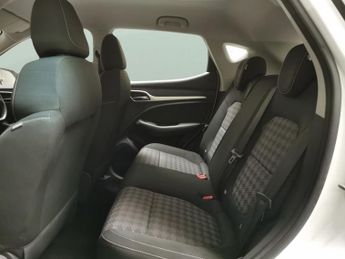 MG MG ZS 44.5kWh Excite (143 ps) - LANE DEPARTURE  - BLUETOOTH - DRIVING 