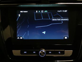 MG MG ZS 44.5kWh Excite (143 ps) - LANE DEPARTURE  - BLUETOOTH - DRIVING 