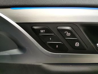 BMW iX3 80kWh Premier Edition (286 ps) - LEATHER - NAV - HEATED SEATS