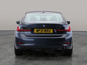 BMW 3 Series 2.0 330e 12kWh SE Pro Plug-in (292 ps) - KEYLESS START - AUTO HE