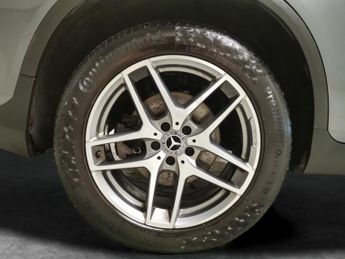 Mercedes-Benz GLC 2.1 GLC220d AMG Line G-Tronic+ 4MATIC (170 ps) - NAV - MIRROR PA