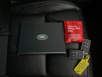 Land Rover Range Rover Evoque 1.5 P300e 12.2kWh R-Dynamic S Plug-in 4WD (309 ps) - HEATED LEAT