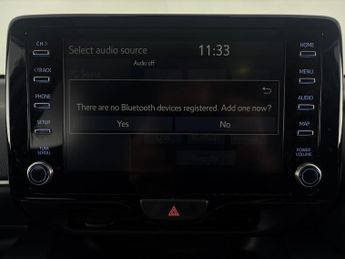 Toyota Yaris 1.5 VVT-h Design E-CVT (116 ps) - CARPLAY - LED - REVERSE CAM