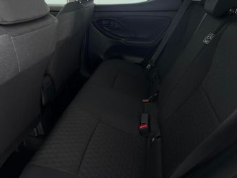 Toyota Yaris 1.5 VVT-h Design E-CVT (116 ps) - CARPLAY - LED - REVERSE CAM