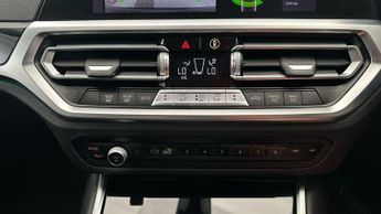 BMW 3 Series 2.0 330e 12kWh SE Pro Plug-in (292 ps) - AUTO HEADLIGHTS - DAB
