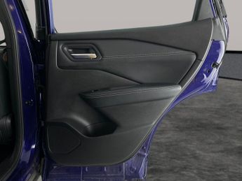 Nissan Qashqai 1.3 DIG-T MHEV Acenta Premium XTRON (158 ps) - REVERSE CAM