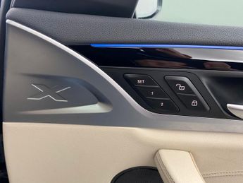 BMW iX3 80kWh M Sport (286 ps) - DRIVING ASSISTANT - AUTO PARK - REVERSE