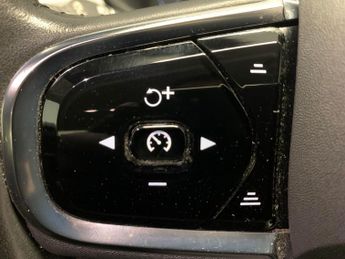 Volvo S90 2.0 D4 Momentum Plus (190 ps) - LEATHER-FACED - CHARCOAL - ADAPT