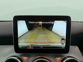 Mercedes-Benz GLA 1.6 GLA180 AMG Line Edition 7G-DCT (122 ps) - COMFORT PACK - BLU