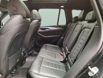 BMW iX3 80kWh Premier Edition (286 ps) - LEATHER - NAV - HEATED SEATS