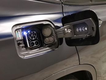 BMW iX3 80kWh Premier Edition (286 ps) - LEATHER - NAV - HEATED SEATS