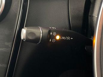 Mercedes-Benz GLC 2.1 GLC220d AMG Line G-Tronic 4MATIC (170 ps) - NAV - MIRROR PAC