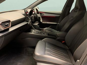 Cupra Formentor 1.4 eHybrid 12.8kWh VZ2 Plug-in DSG (245 ps) - LED - REVERSE CAM