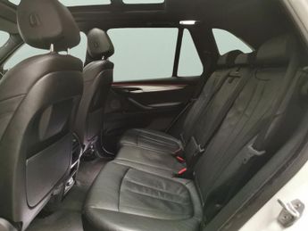 BMW X5 3.0 40d M Sport xDrive (313 ps) - 20IN ALLOYS - HUD - THIRD-ROW 