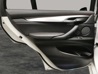 BMW X5 3.0 40d M Sport xDrive (313 ps) - 20IN ALLOYS - HUD - THIRD-ROW 