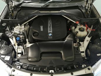 BMW X5 3.0 40d M Sport xDrive (313 ps) - 20IN ALLOYS - HUD - THIRD-ROW 