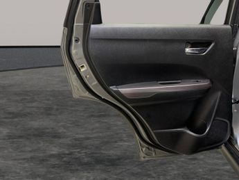 Suzuki Vitara 1.4 Boosterjet MHEV SZ-T (129 ps) - BLIND SPOT ASSIST - LANE DEP